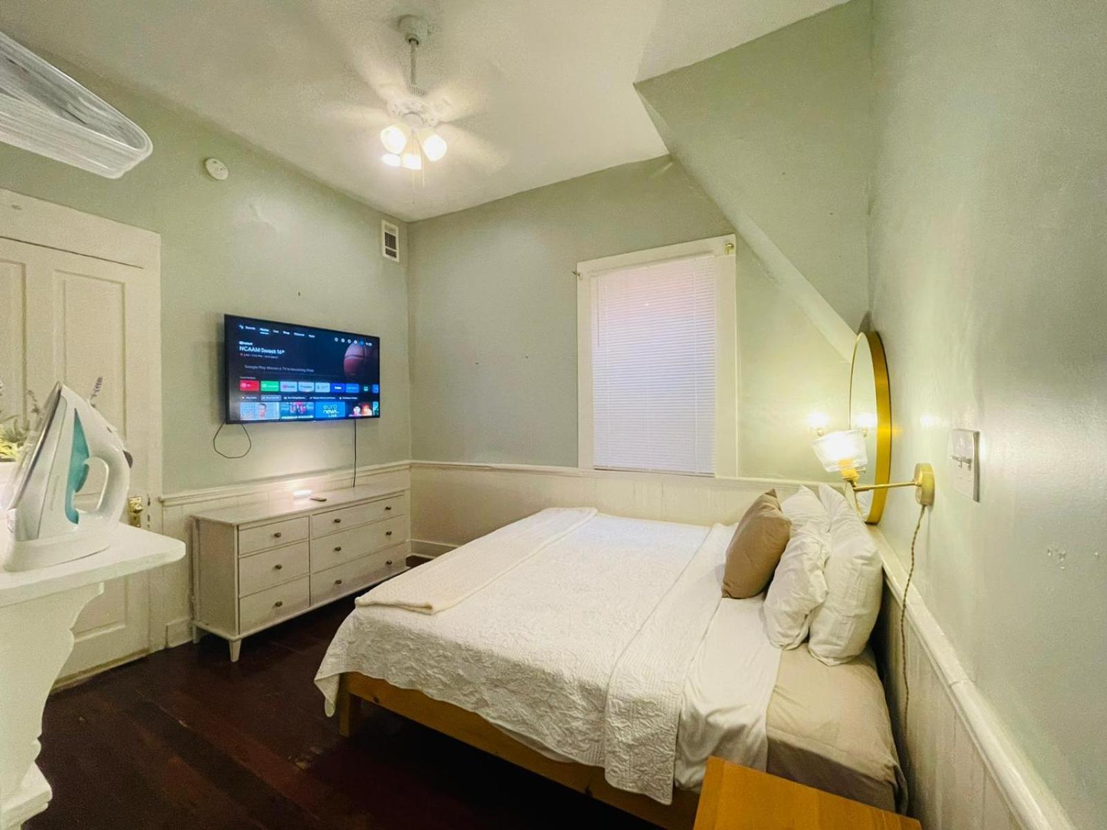 Weebiii Apartment Ню Орлиънс Стая снимка